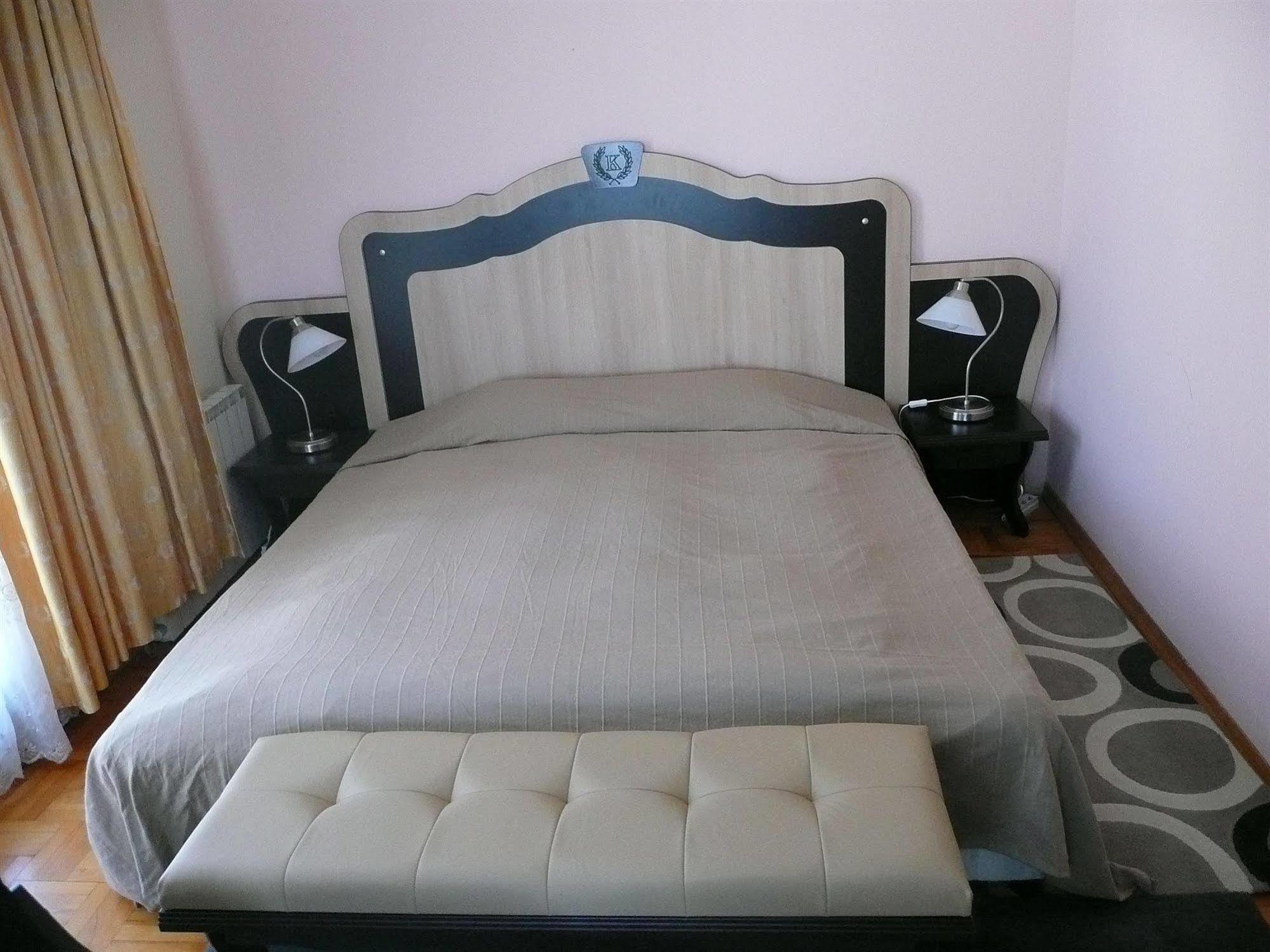 Hotel Consul София Экстерьер фото